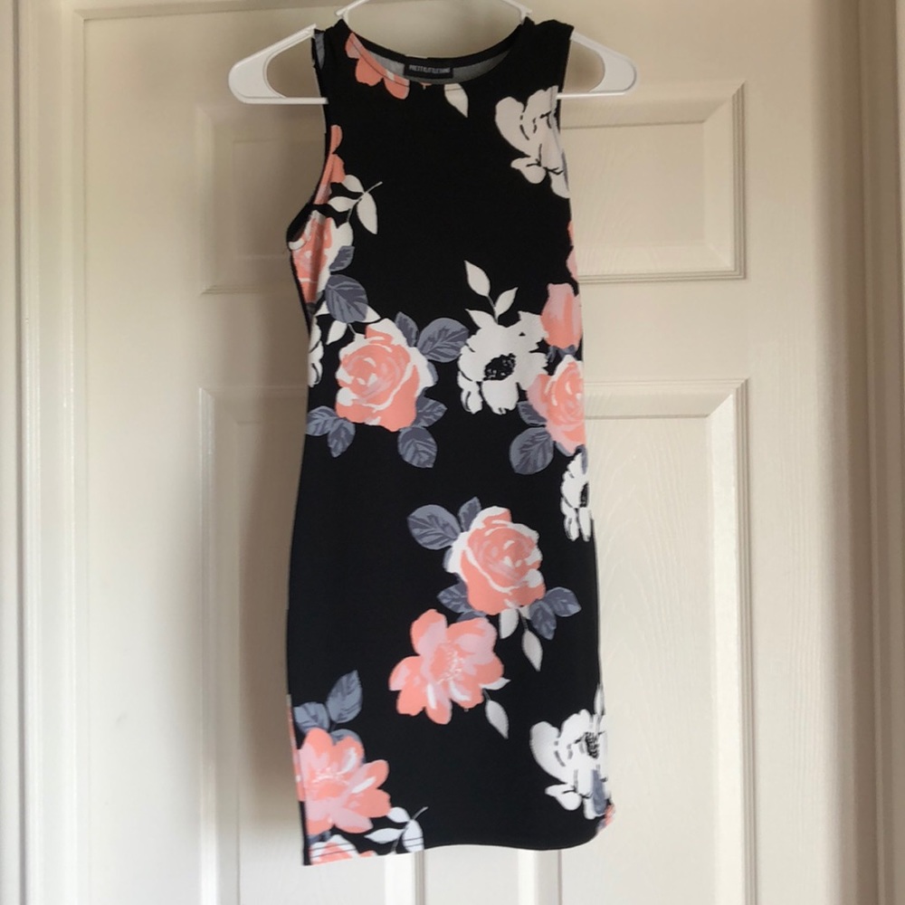 Pretty Little Thing black floral print dress